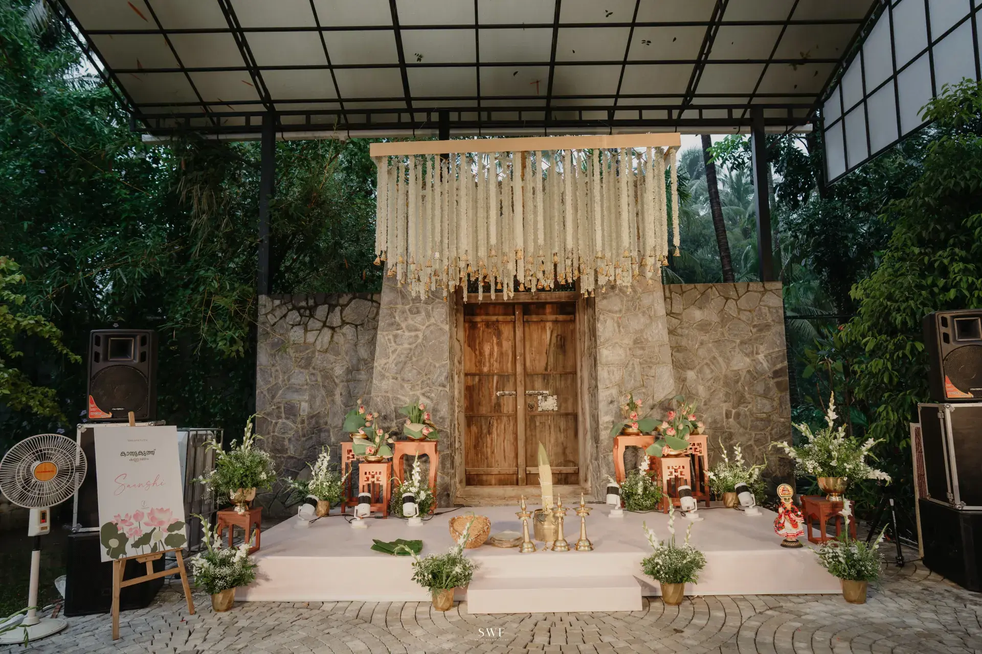 Mandap ceremony with backwater backdrop at Kanjira's Pavilion Kerala